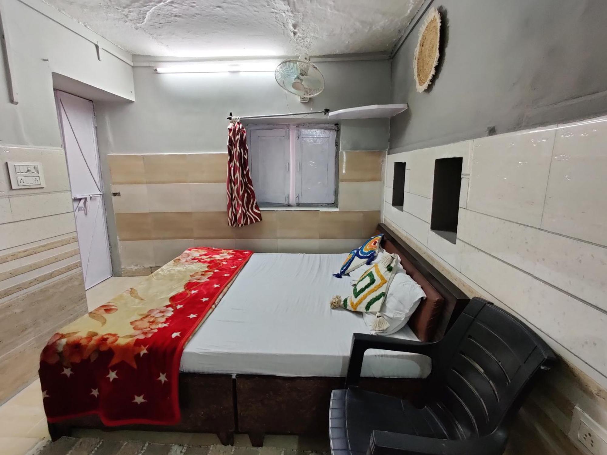 Varah Square Guest House Pushkar Cameră foto