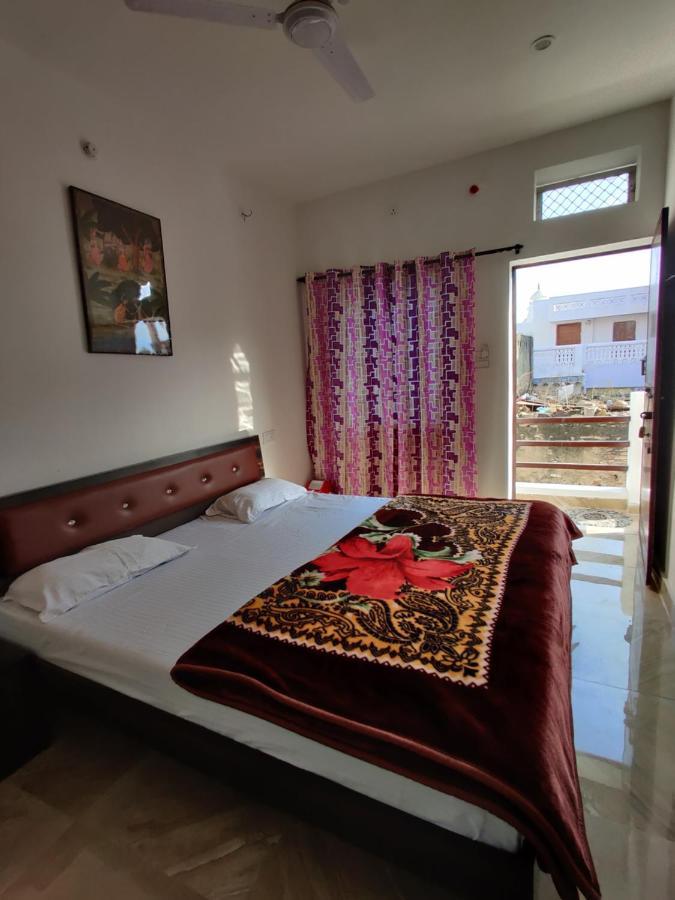 Varah Square Guest House Pushkar Exterior foto